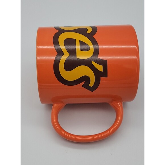 Galerie Reese's Peanut Butter Cup Orange 10 Oz Coffee Mug - Picture 10 of 12